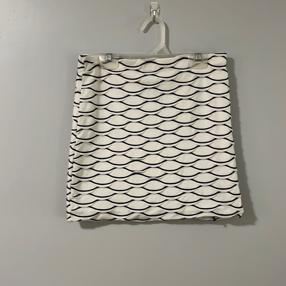 Black and white patterned skirt